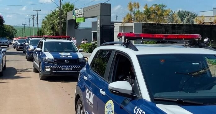 corpo-de-guarda-morto-pelo-pm-esta-enterrado-em-piracicaba